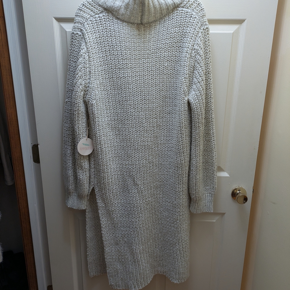 Women's Cream Sweater with Toggle Closures - Picture 2 of 3